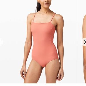NWT lululemon one piece swimsuit sz 6